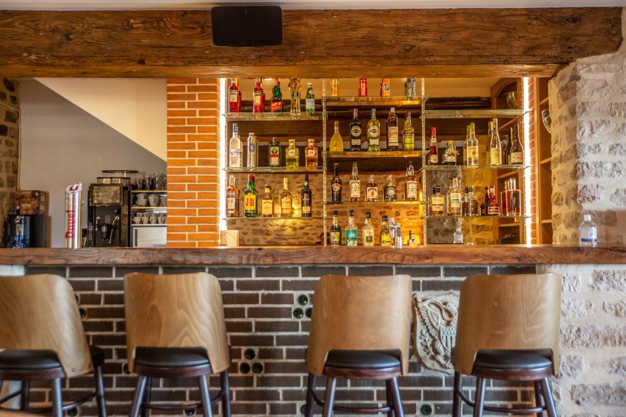 Le Moulin D'Hauterive Saint-Gervais-en-Vallière エクステリア 写真
